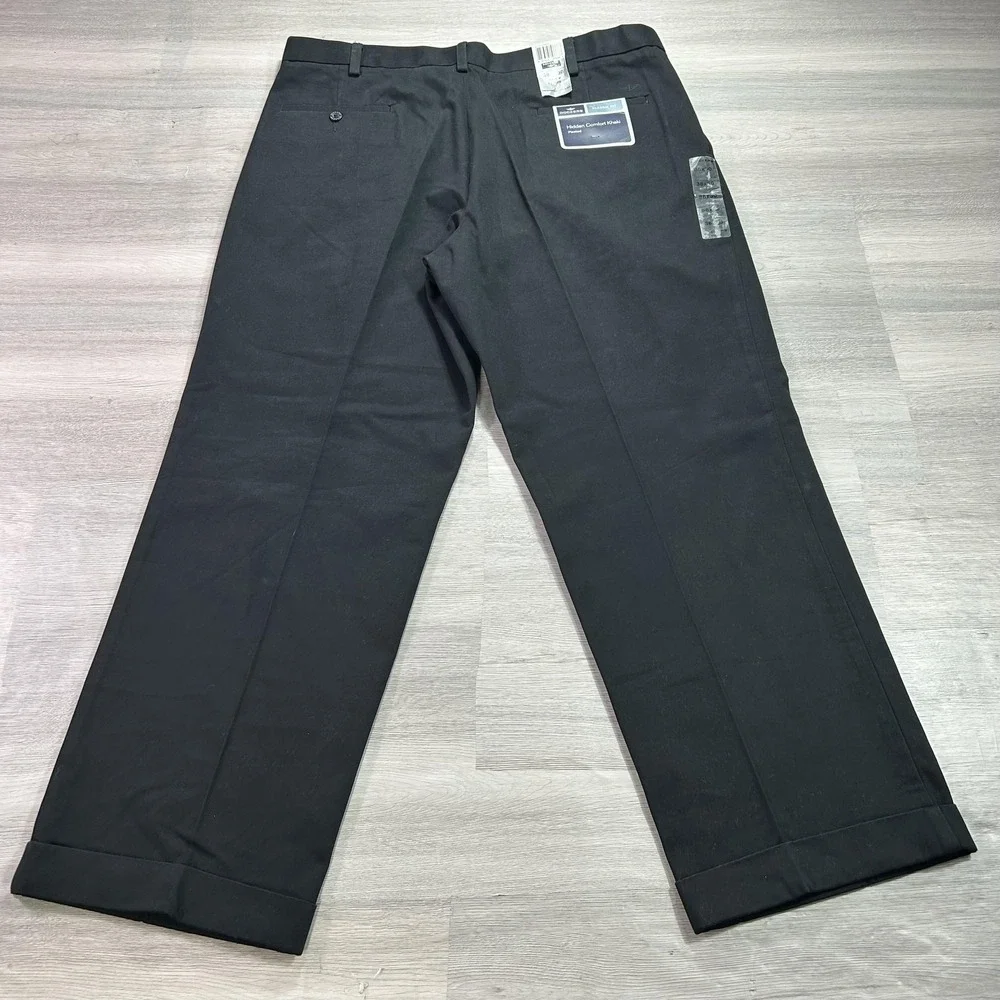 NEW Dockers Hidden Comfort Khaki Pants Mens 38x30‎ Black Pleated Classic Fit